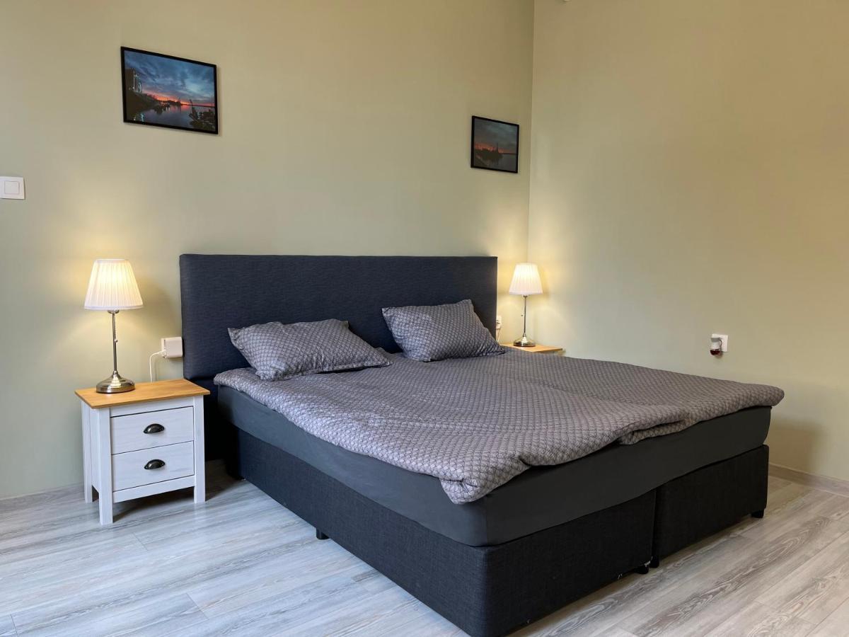 Prista Guest Rooms Ruse Exterior foto